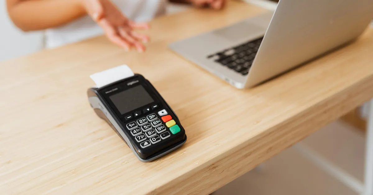 Pourquoi un paiement par carte peut être refusé alors qu'il reste de l'argent ?